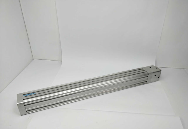 PEPPERL+FUCHS 193748-V1-W-3M-PUR