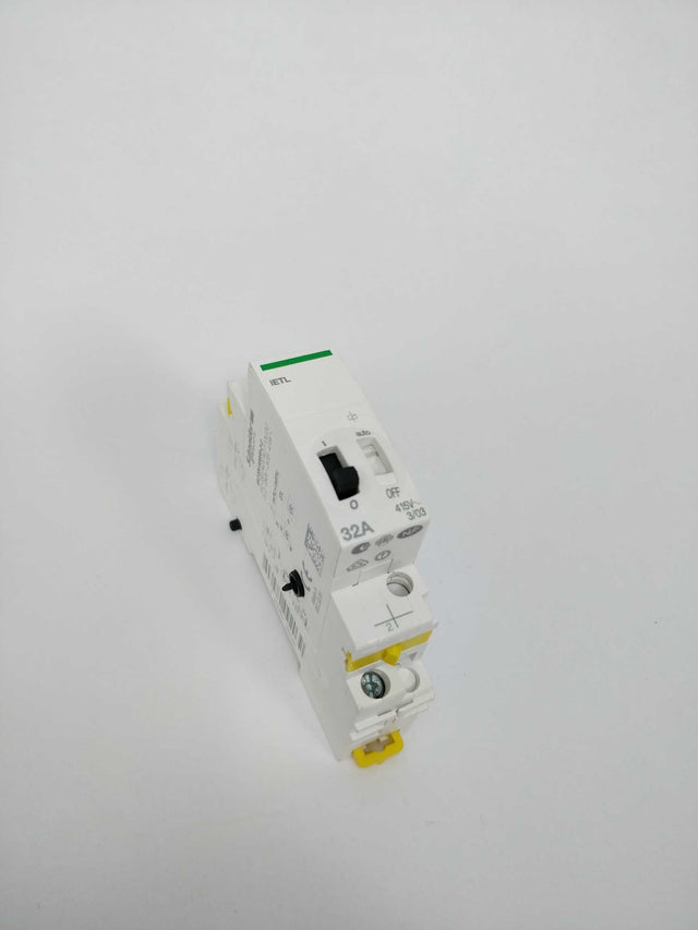SCHNEIDER ELECTRIC A9C32836
