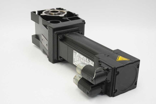 LENZE MCS06I41RS0B0Z0B0ST5S00NR0SU