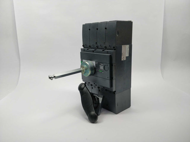 SCHNEIDER ELECTRIC COMPACTINS320