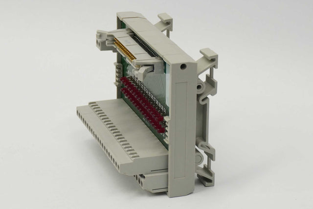 ALLEN BRADLEY 1492-IFM40D24