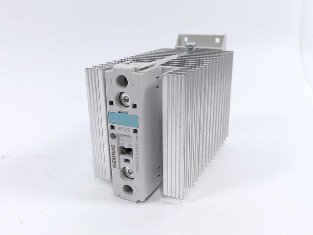SIEMENS 3RF23501AA04
