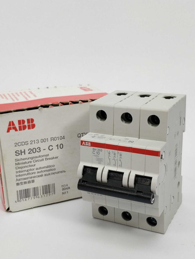 ABB 2CDS213001R0104