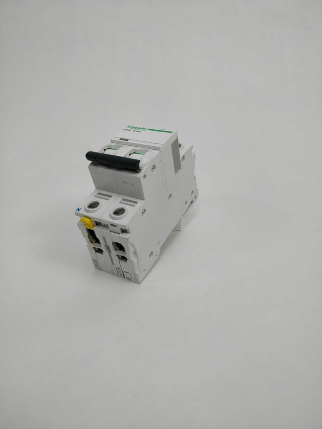 SCHNEIDER ELECTRIC A9F04663