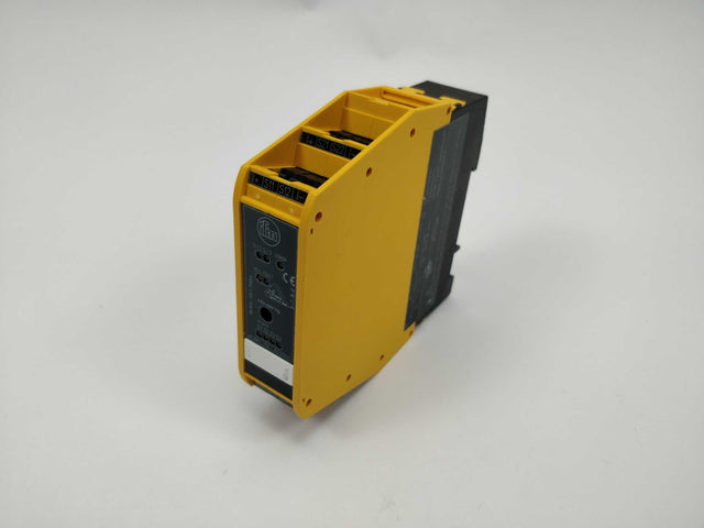 IFM AC009S