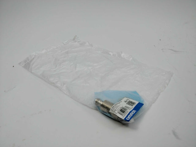 OMRON E2A-M18KN16-M1-B1