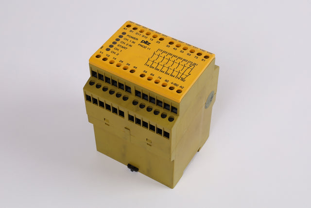 PILZ PNOZ11230-240VAC24VDC7NO1NC