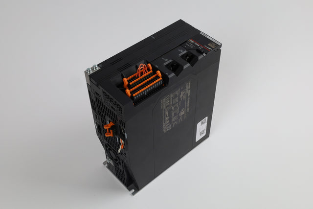 OMRON R88D-1SAN04H-ECT