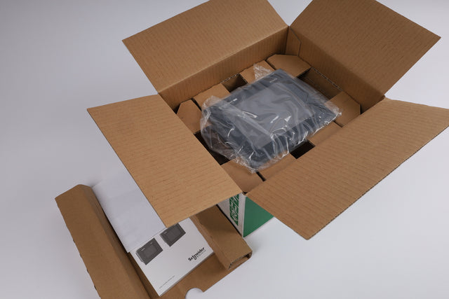 SCHNEIDER ELECTRIC XBTGC2230T