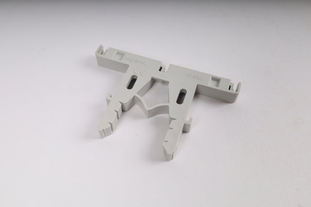 LEGRAND 01690