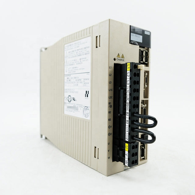 YASKAWA SGDV-3R8A11A