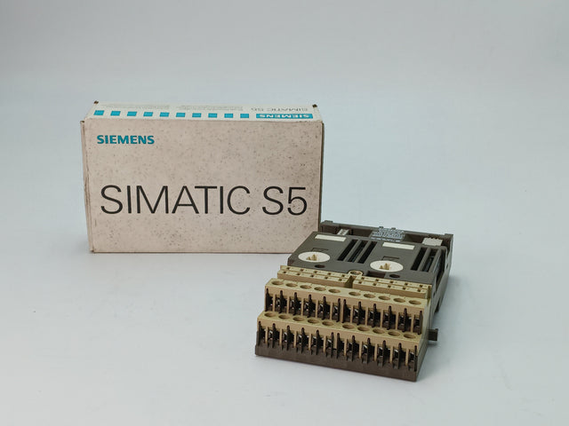 6ES5700-8MA11 SIEMENS