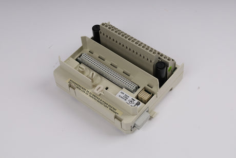ABB 3BSE013234R1-TU830V1