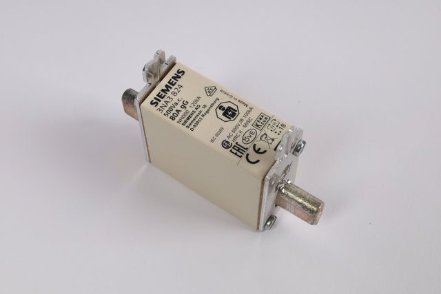 SIEMENS 3NA3824