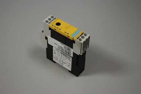 SIEMENS 3RK1205-0BE00-0AA2