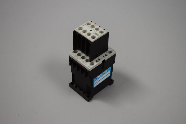 SIEMENS 3RT1015-1BB423RH1911-1HA22