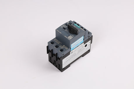 SIEMENS 3RV2011-1KA10