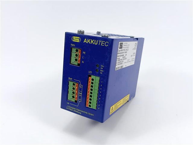J. SCHNEIDER NBPAQ33G1M01
