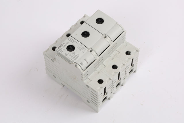 SIEMENS 5SG7133-8BA35