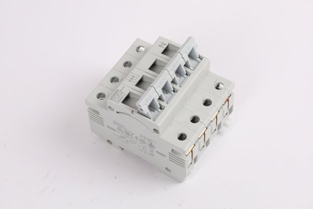 SIEMENS 5SG7661-0KK16