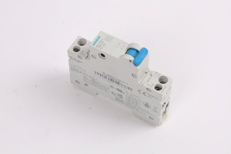 SIEMENS 5SY1704-4