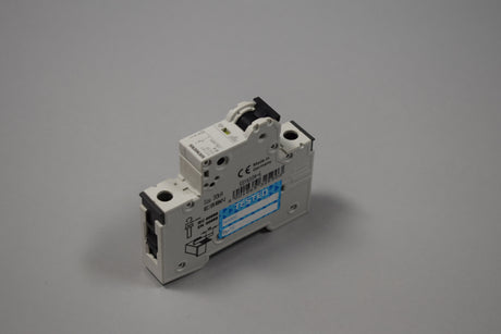 SIEMENS 5SY6104-6
