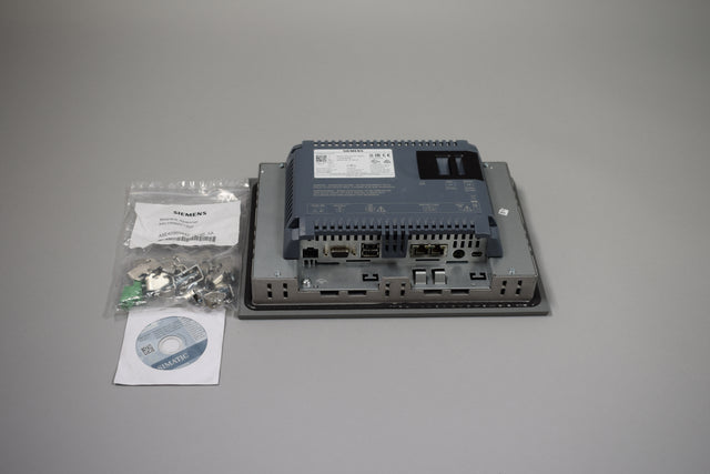 SIEMENS 6AV2124-0JC01-0AX0