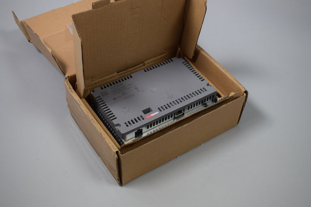 SIEMENS 6AV6647-0AD11-3AX0