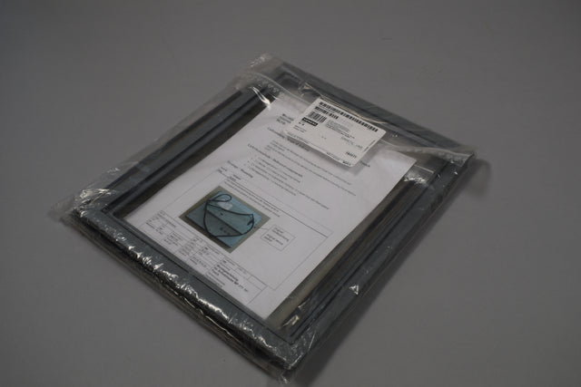 SIEMENS 6AV6671-3CK00-0AX0