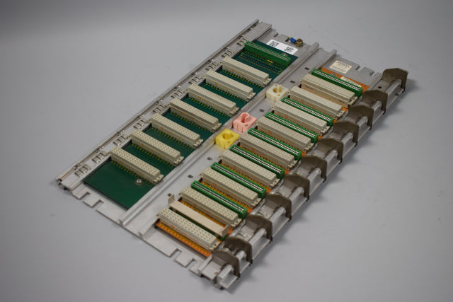 SIEMENS 6ES5700-2LA11