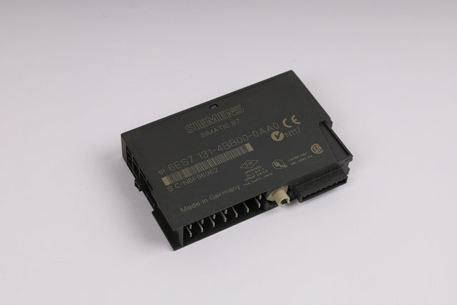 SIEMENS 6ES7131-4BB00-0AA0