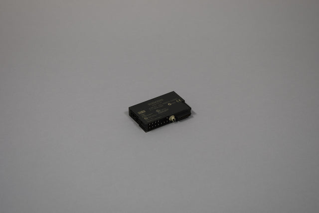 SIEMENS 6ES7131-4BB01-0AB0