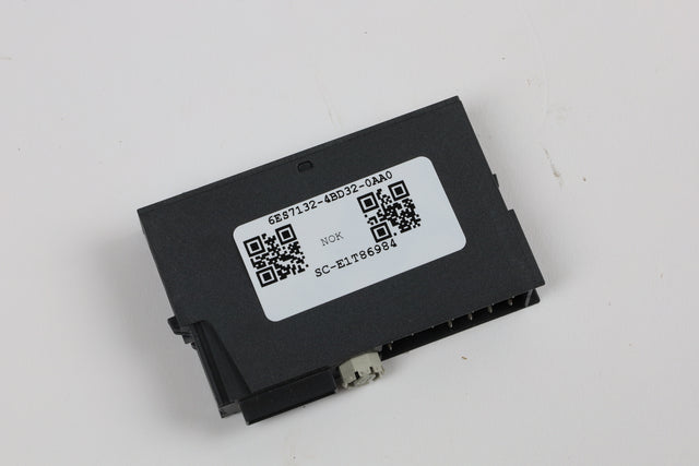 SIEMENS 6ES7132-4BD32-0AA0