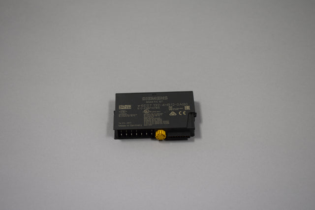 SIEMENS 6ES7132-4HB12-0AB0
