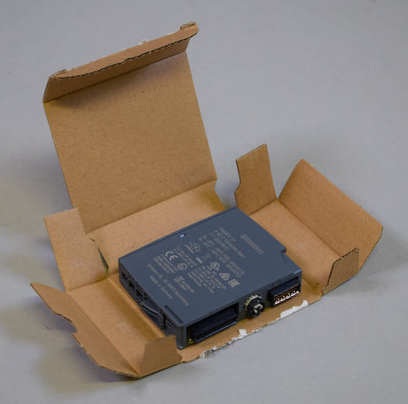 SIEMENS 6ES7134-6GD01-0BA1