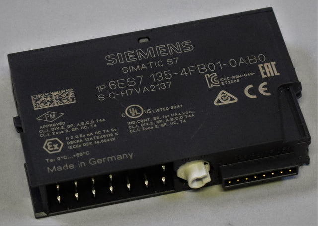 SIEMENS 6ES7135-4FB01-0AB0