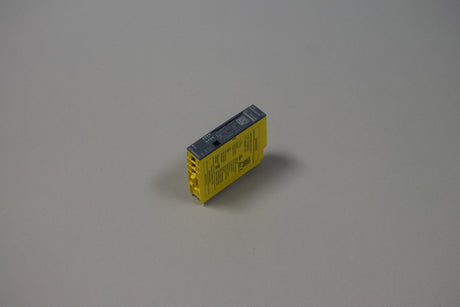 SIEMENS 6ES7136-6DB00-0CA0