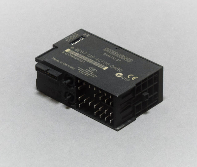 SIEMENS 6ES7138-4CF00-0AB0