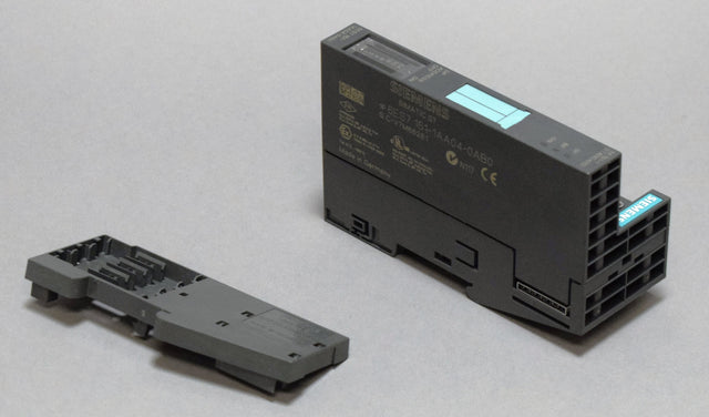 SIEMENS 6ES7151-1AA04-0AB0