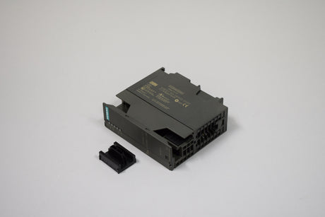 SIEMENS 6ES7153-2BA02-0XB0