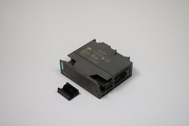 SIEMENS 6ES7153-2BA02-0XB0