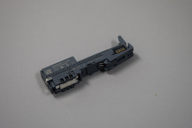 SIEMENS 6ES7193-6BP00-0BA0