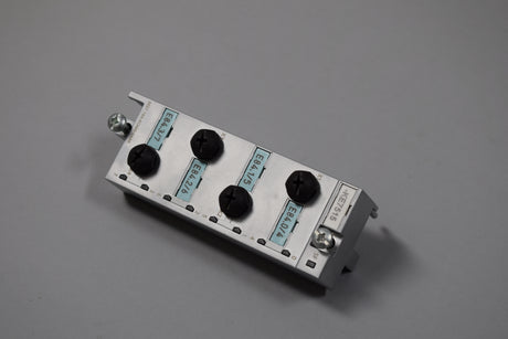 SIEMENS 6ES7194-4CA00-0AA0