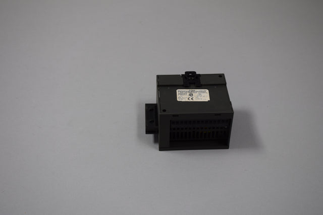 SIEMENS 6ES7223-1BH00-0XA0
