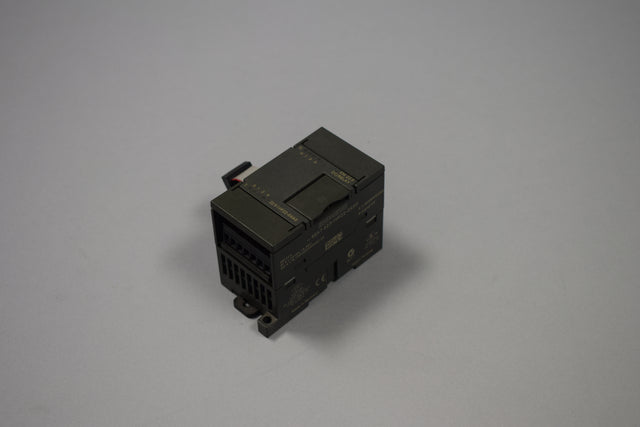 SIEMENS 6ES7223-1HF22-0XA0