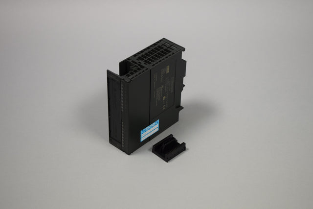 SIEMENS 6ES7322-1HH01-0AA0