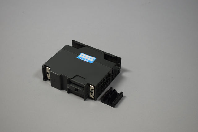SIEMENS 6ES7322-1HH01-0AA0