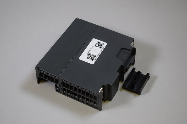 SIEMENS 6ES7360-3AA01-0AA0