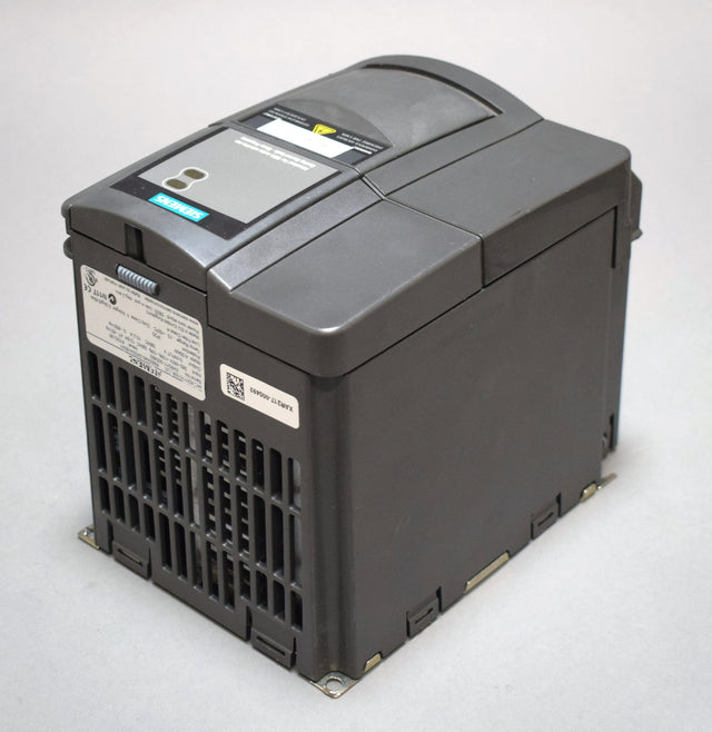 SIEMENS 6SE6440-2AD24-0BA1