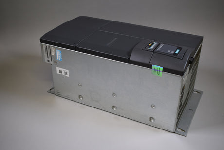 SIEMENS 6SE6440-2AD32-2DA1